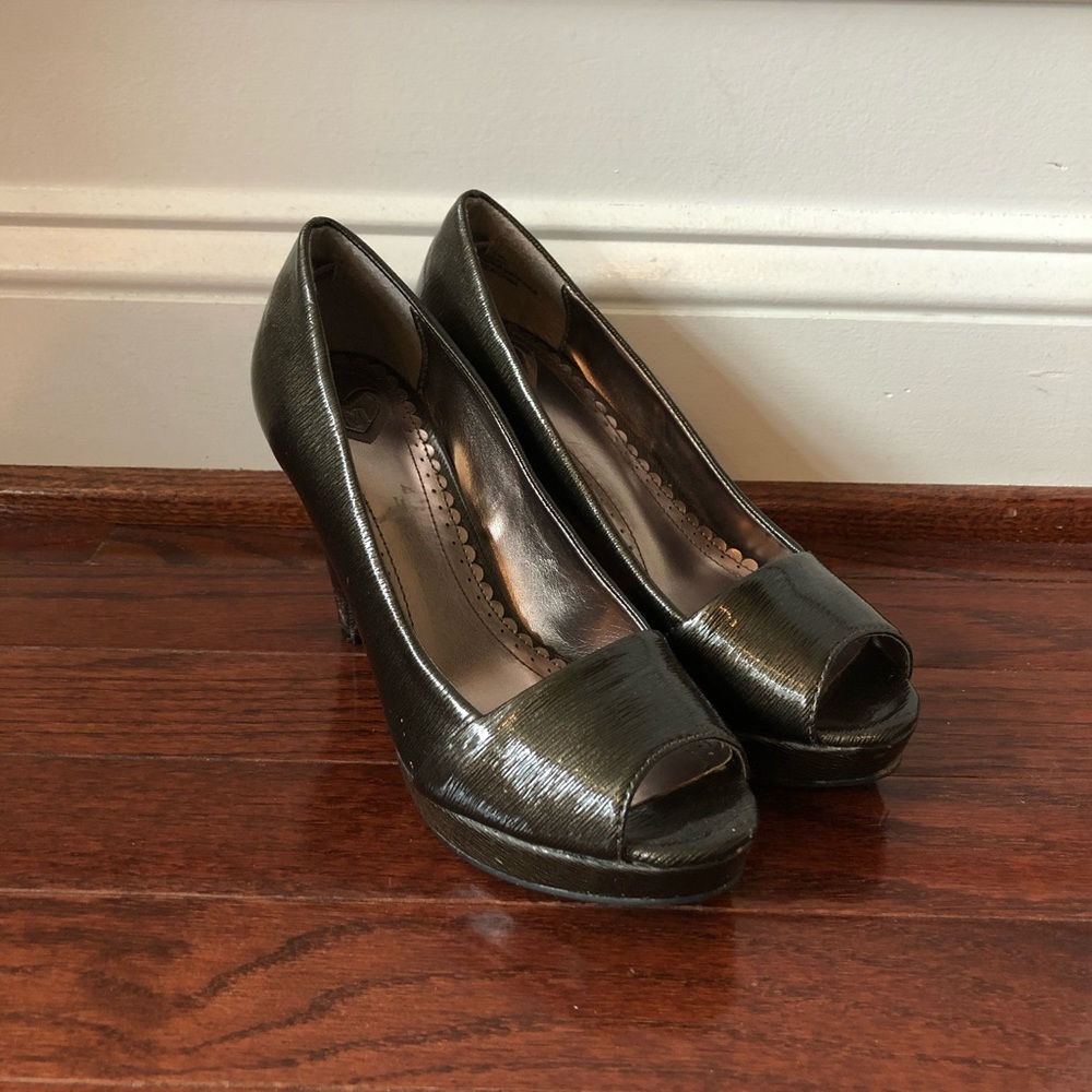 Gunmetal Heels